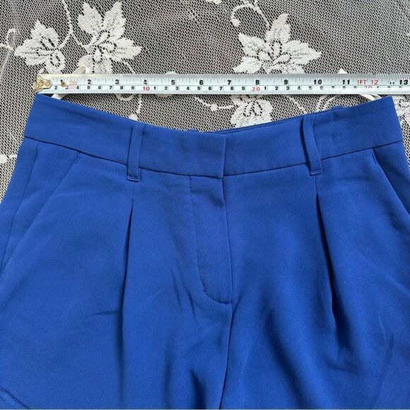 Aritzia Babaton Blue Antoine Shorts Sz 00 - Picture 9 of 10